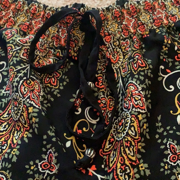 Folk Style Soft Shorts - Picture 5 of 9